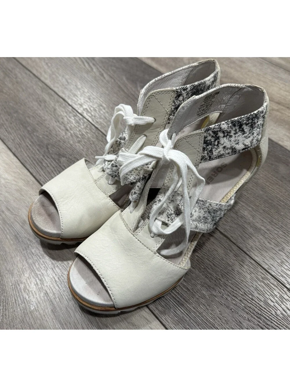 SOREL Joanie Lace Wedge Sandals - Women's 9